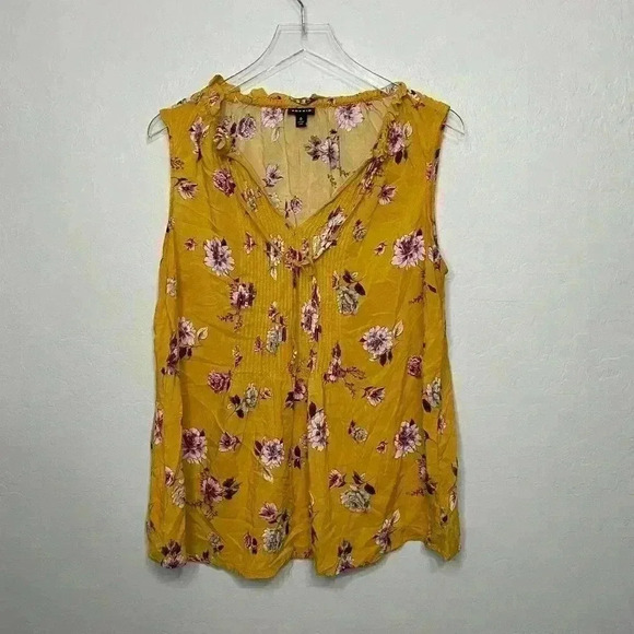Torrid Yellow Floral Flutter Sleeve Tank Blouse 0 0X 12 - Picture 1 of 6